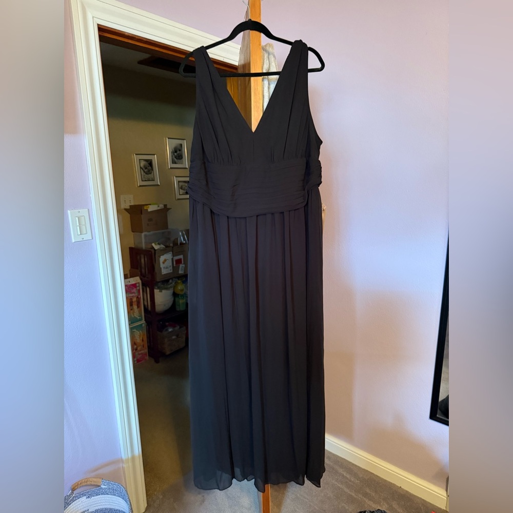 Ever Pretty Sleeveless Black Maxi Dress